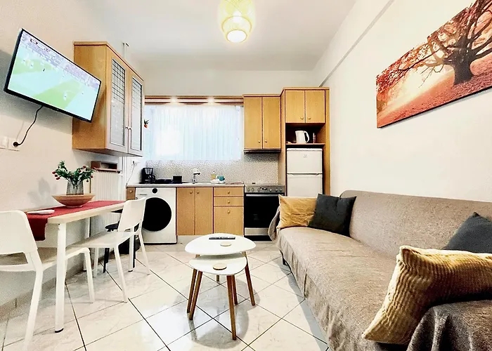 Modern & Quiet 4Th Floor Flat - 3\' From Metro
