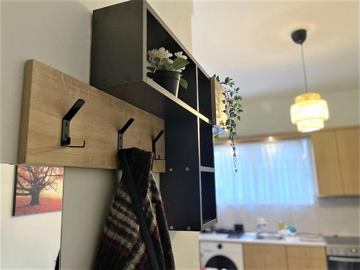Modern & Quiet 4th Floor Flat - 3' From Metro Appartamento Atene