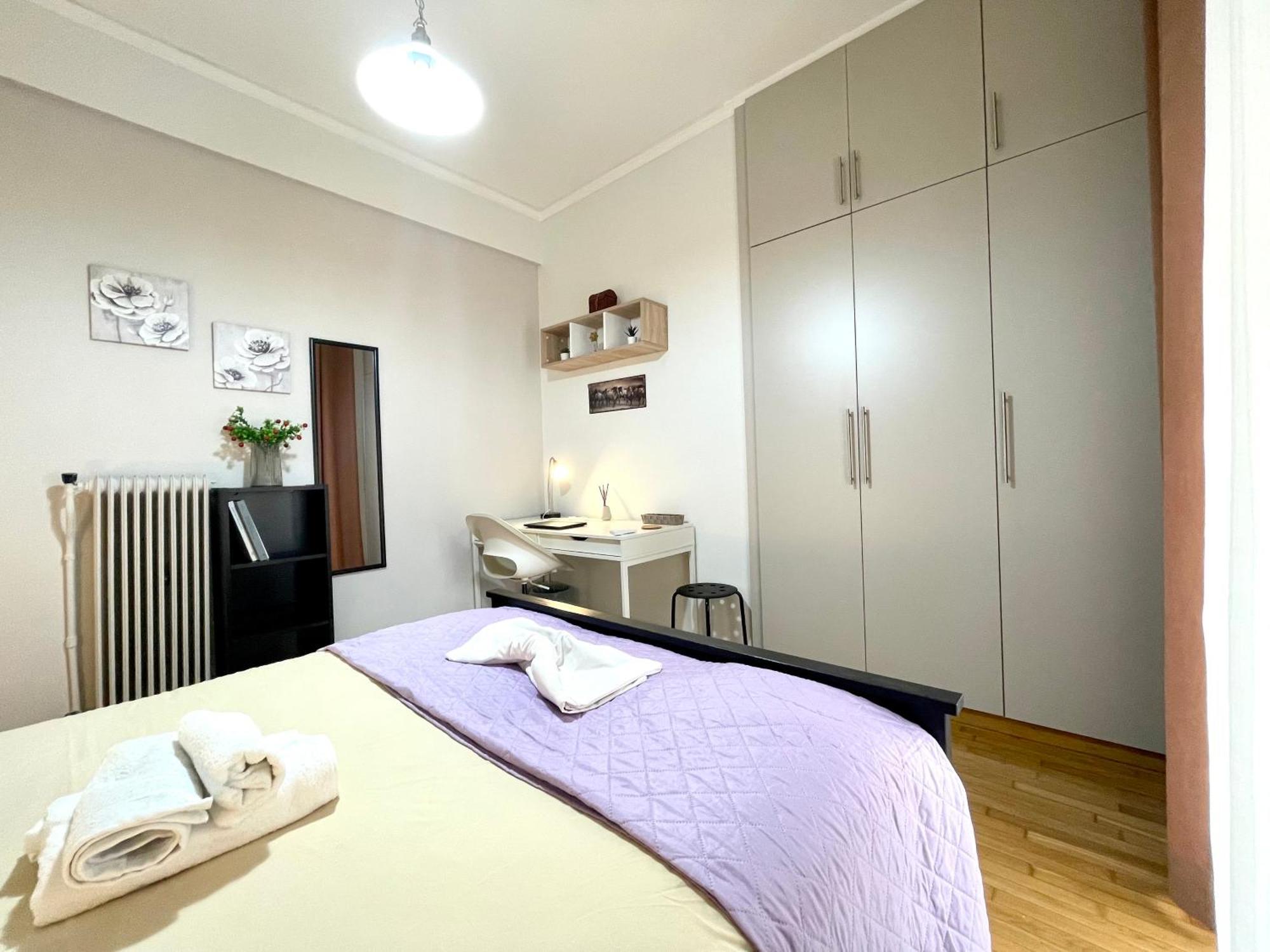 Appartamento Modern & Quiet 4th Floor Flat - 3' From Metro Atene